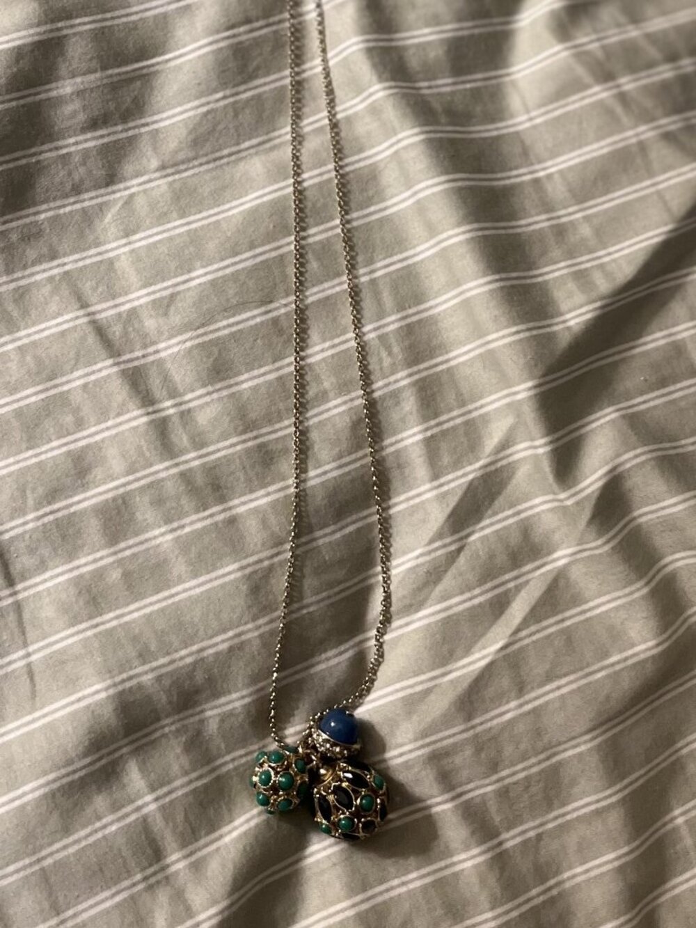 Ann Taylor 16" Necklace - excellent condition